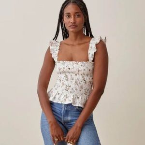 Reformation
Junebug sleeveless linen smock top